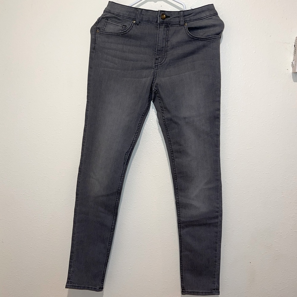 NWT H&M Skinny Jeans, size 8
